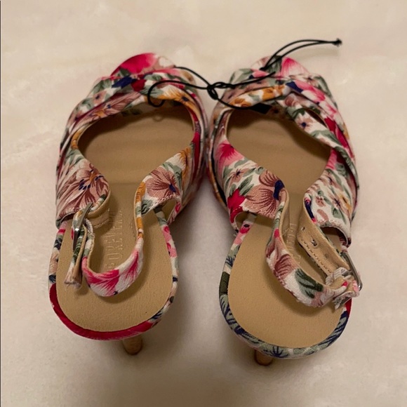 F21 floral peep toe cork heels size 6 NWT - Picture 7 of 9